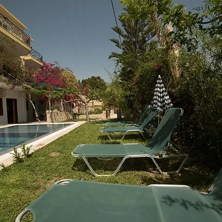 Bodikos Villas & Apartments Pitsidia Exterior photo